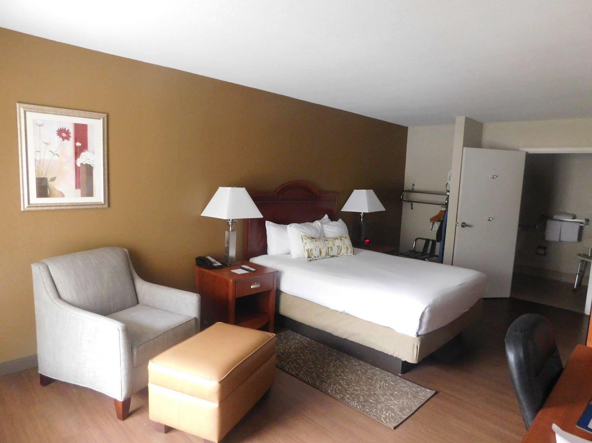 Best Western Shenandoah Inn Newnan Eksteriør billede